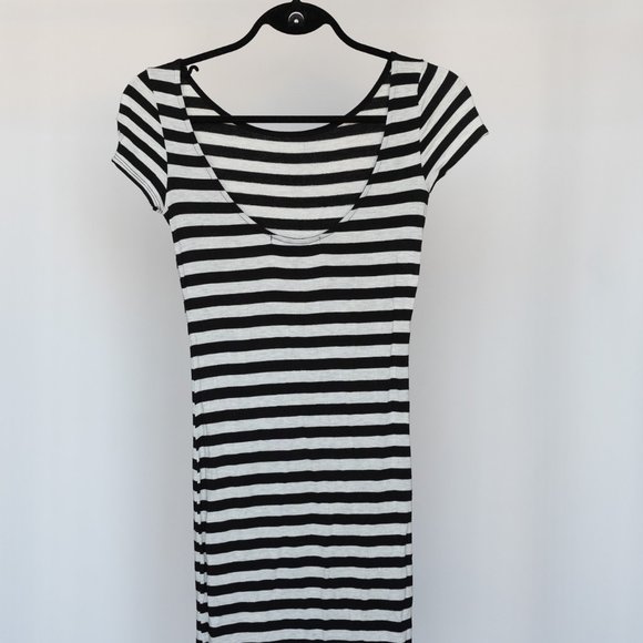 SZ SMALL BLACK + OATMEAL STRIPED DRESS - Picture 2 of 2